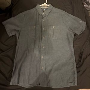 Kuhl short sleeve button down shirt